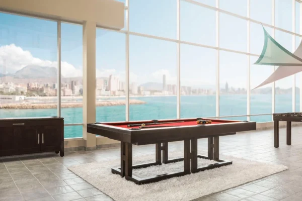 CANADA BILLIARDS MAZE